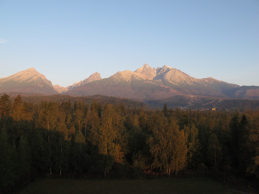 Die Hohe Tatra zum Sonnenaufgang (Slowakei)